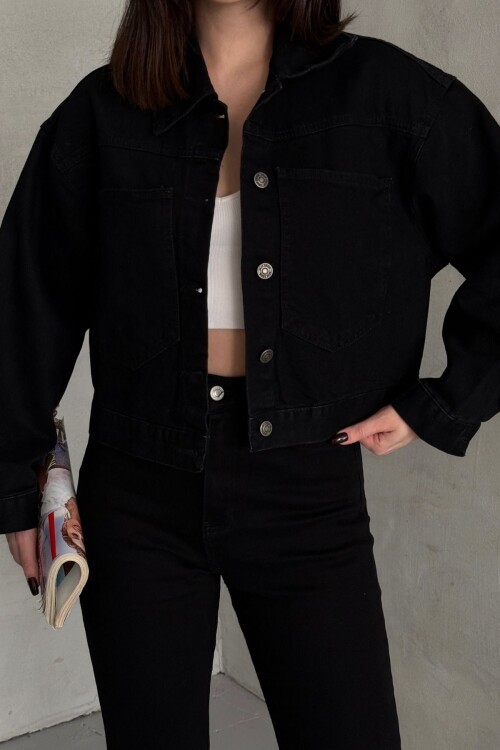 Kadın Jeans Oversize Cepli Kısa Siyah Kot Ceket